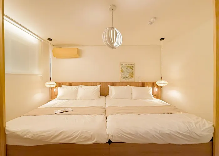 Yeoksam, Gangnam Plastic Surgery, Coex, Garosu-gil, Gangnam Wedding, Hongdae 30 Minutes, Airport Bus *